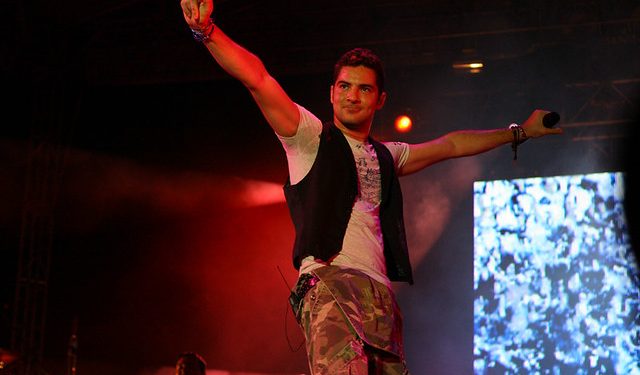 David Bisbal, dispuesto a ofrecer su concierto en Vigo pese a la lluvia