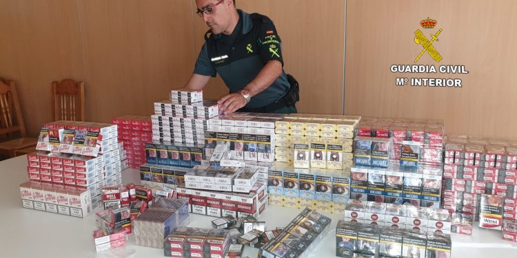 Cazan en Mos a la dueña de un estanco con 1.700 cajetillas de tabaco sin documentación