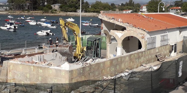 La Xunta inicia los derribos en la lonja de Canido sin proyecto de reconstrucción