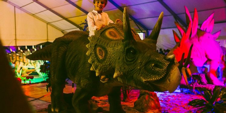 Vigo acogerá la mayor exposición de dinosaurios animatrónicos con 30 piezas a tamaño real