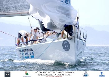 El «Pairo 8» lidera el gallego de Cruceros en la Ría de Pontevedra