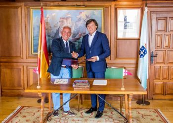 Deporte Galego renueva su apoyo a la  Escuela de Vela Adaptada del Monte Real