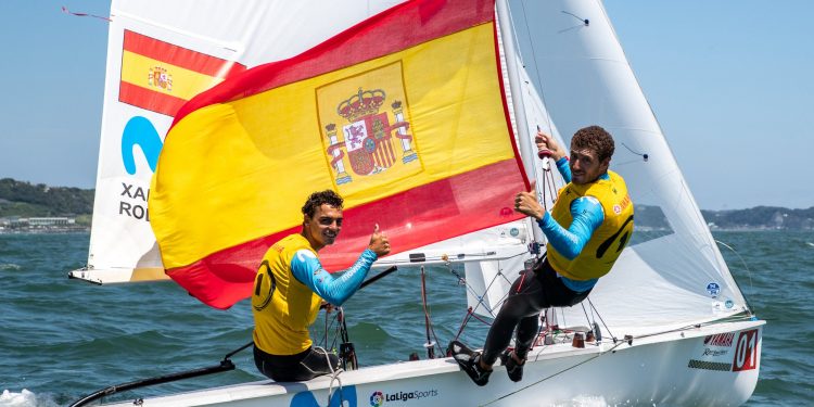 Plata para Jordi Xammar y Nico Rodríguez en el Mundial de 470 en Japón
