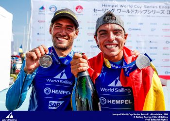 Tercera medalla consecutiva para el vigués Nico Rodríguez en aguas olímpicas