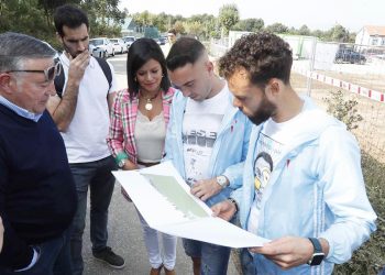 Nidia Arévalo reunirase o martes cos veciños de Tameiga polo centro comercial do Celta