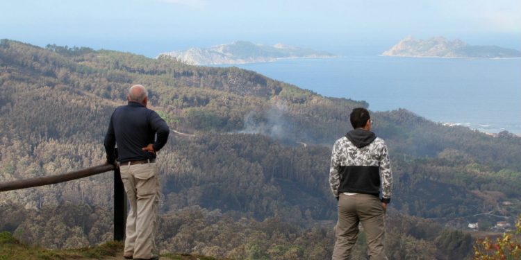 Vigo vigilará vía satélite la limpieza de 34.000 fincas para luchar contra el fuego