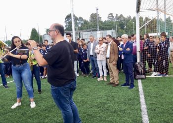 Candeán xa ten novo campo de fútbol