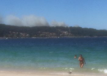 Un incendio arrasa cinco hectáreas en Cangas