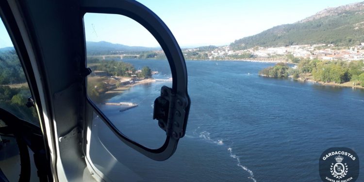 Suspendida la búsqueda del joven triatleta portugués desaparecido en el Miño