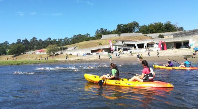 Buscan a un participante desaparecido en el triatlón de Tomiño