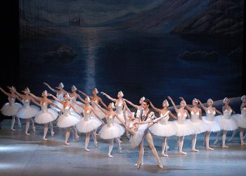 Las compañías de ballet ruso traerán ‘El Lago de los Cisnes’ a Vigo por partida doble