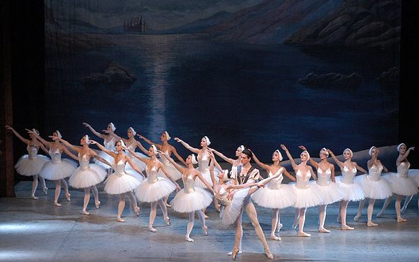 Las compañías de ballet ruso traerán ‘El Lago de los Cisnes’ a Vigo por partida doble