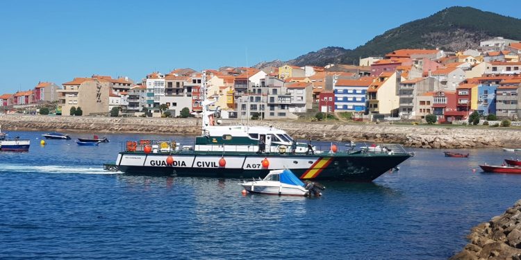 Localizan el cuerpo de una persona flotando en el mar en A Guarda