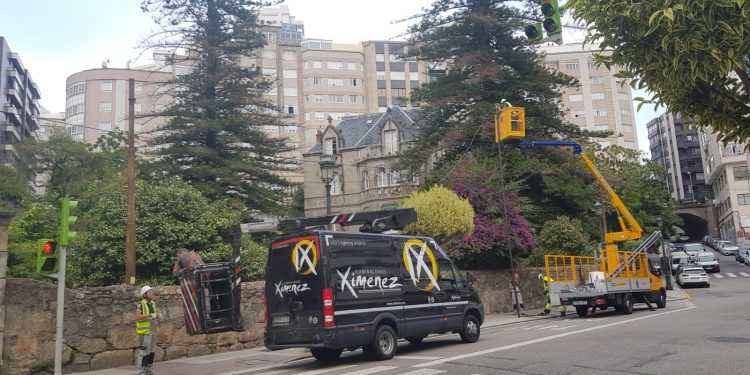 O BNG pide ao Concello de Vigo que non use as árbores para instalar o alumeado de Nadal