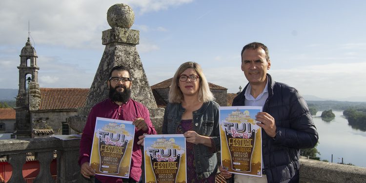 Tui estrea festival de cervexa con 50 tipos de bebida artesá e ‘foodtrucks’