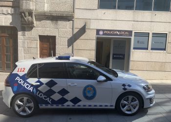 Policías de O Porriño e Garda Civil evitan un atraco a un estanco de Mos