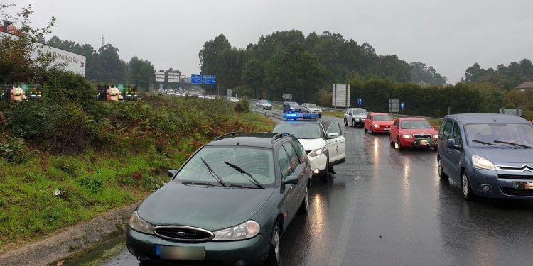 Interceptan a un conductor circulando por la A55 con un cepo inmovilizador