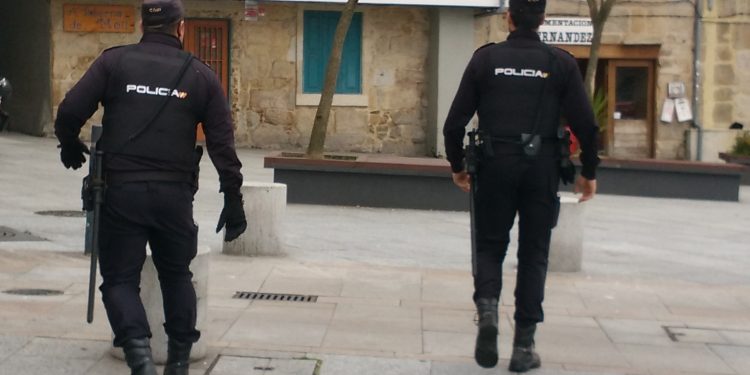 La Policía Nacional frustra un atraco a un banco en el Casco Vello de Vigo
