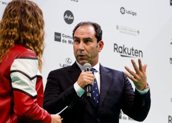 La nueva Copa Davis, a ojos de la leyenda del tenis español Albert Costa