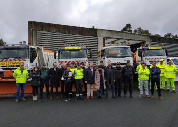 Dez quitaneves, 2.000 tn de sal e 89.000 litros de salmoira para as estradas de Pontevedra