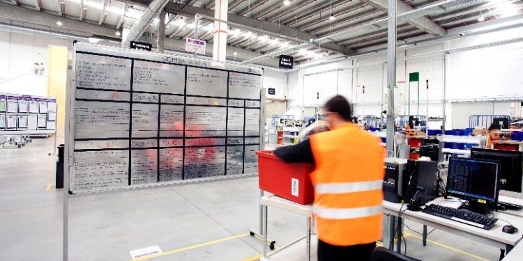 Denuncian ante Trabajo las condiciones laborales del centro de Amazon en O Porriño