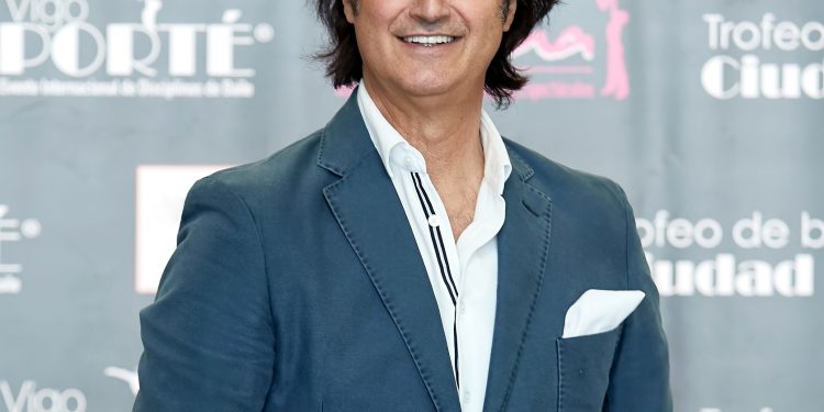 Poty visita la ciudad para rodar el spot de Vigo Porté 2020