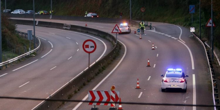 Campaña de Tráfico en Galicia para controlar neumáticos, luces, señalización y parabrisas