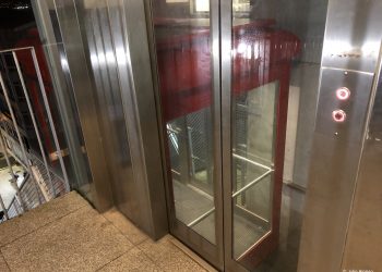 Un ascensor de vergüenza