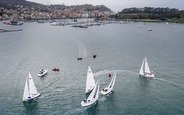 Canarias y Galicia mantienen la lucha por la Liga Española de Vela