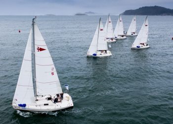 Gran estreno en Galicia de la Liga Española de Vela