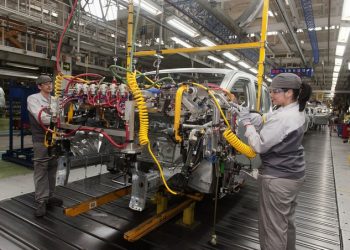 Asime valora positivamente la fusión de PSA y Fiat y los sindicatos siguen expectantes