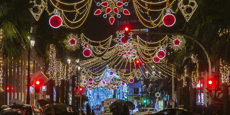 La iluminación de Vigo sólo se alimentará de energía verde a partir de 2020