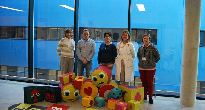 A área infantil do Cunqueiro recibe unha doazón de estudantes de FP