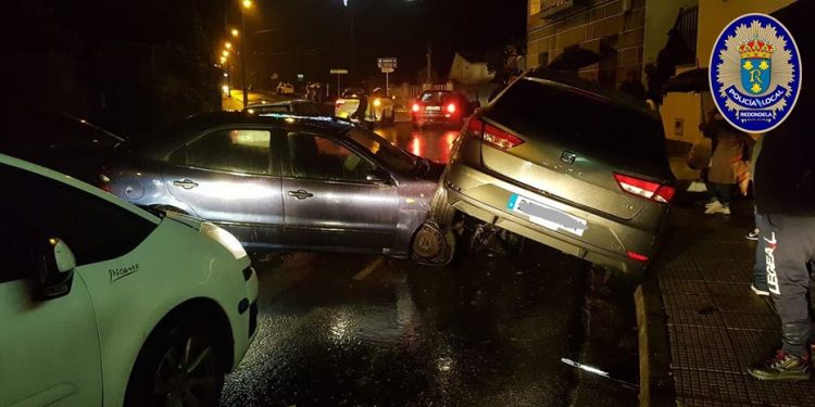 Se niega a pasar la prueba de alcoholemia tras causar dos accidentes seguidos en Redondela