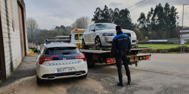 Localizan ao condutor fugado no Porriño tras atropelar a un mozo a semana pasada