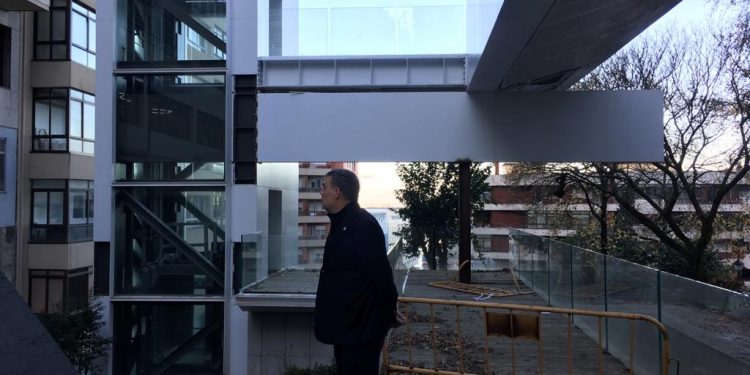 El PP critica al alcalde por no mantener los ascensores del Vigo Vertical