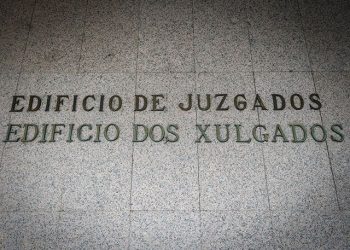 Un vigués logra cancelar una deuda de 45.000 euros mediante la Ley de Segunda Oportunidad