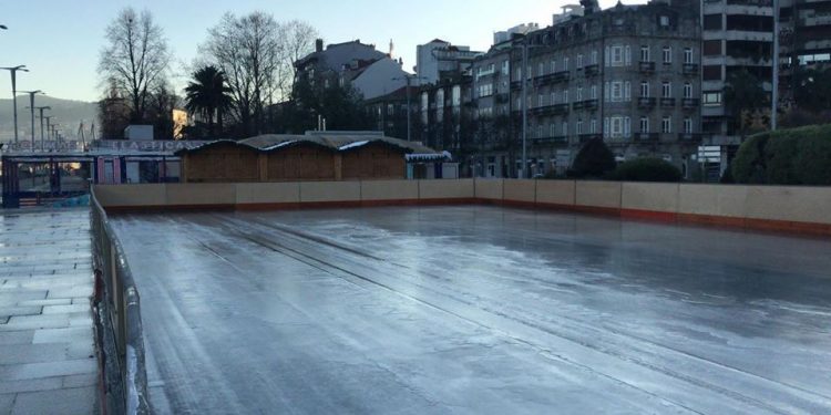 La rampa y la pista de hielo del Náutico celebran su apertura con acceso gratuito