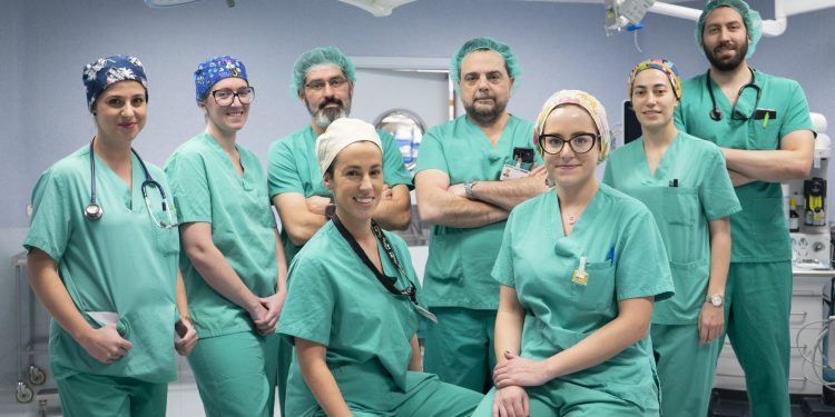 Povisa logra operar dos hernias discales sin dolor y alta casi inmediata