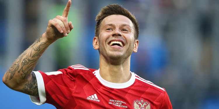 El Celta cierra el mercado con Smolov, el delantero del que se libró en la Europa League