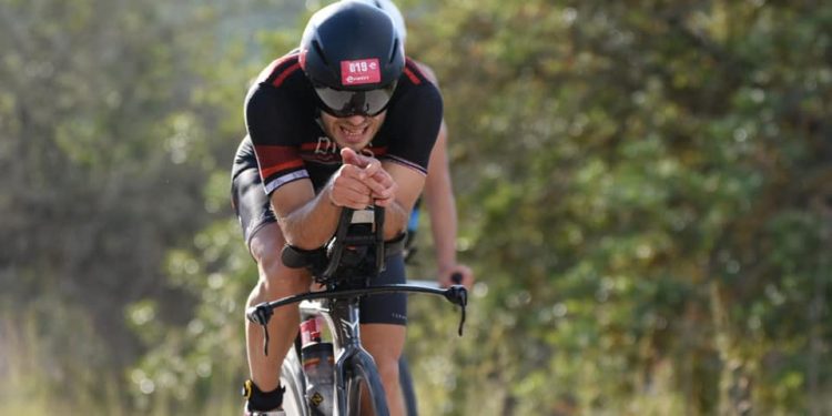 El triatleta Cristóbal Dios competirá en el calendario ciclista con el Vigo-Rías Baixas