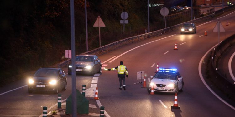 Tráfico inicia una campaña de control de condiciones de vehículos en Galicia
