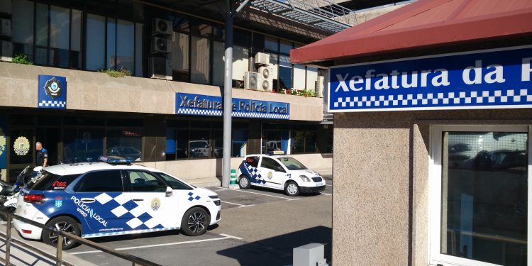 Trasladan al Álvaro Cunqueiro a una mujer tras ser golpeada por su pareja en Vigo