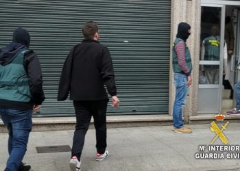 Detenido un vecino de O Porriño tras atracar el mismo comercio de Mos seis años después
