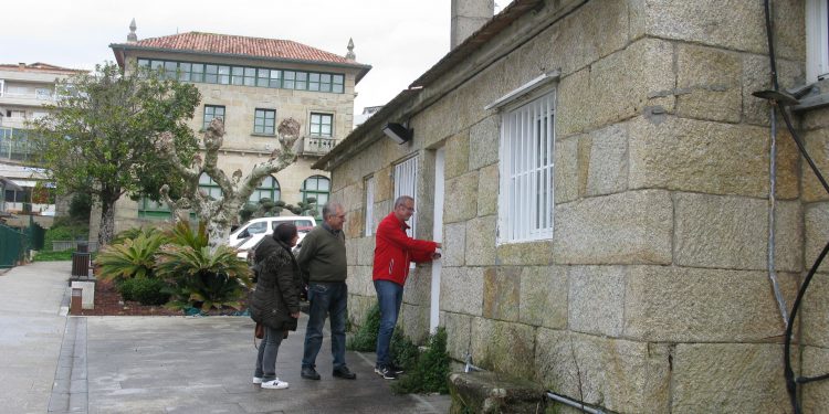 Nigrán aproba o proxecto para converter as casas dos mestres nun centro para maiores