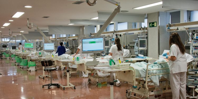 ‪Povisa logra nuevas acreditaciones de seguridad sanitaria