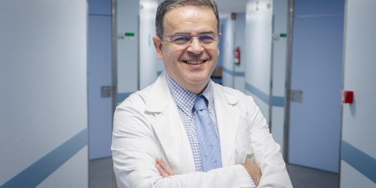 Rafael Cabadas, nuevo director asistencial de Povisa