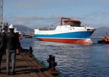 Nueva Pescanova bota en Vigo el ‘NovaNam One’, el tercer buque de su nueva flota