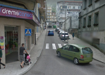 Desalojado un edificio en A Guarda a causa de un incendio en un cuadro eléctrico