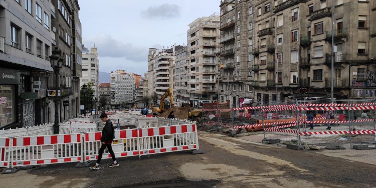 Caballero se reafirma: las obras en Vigo no se paran por el coronavirus